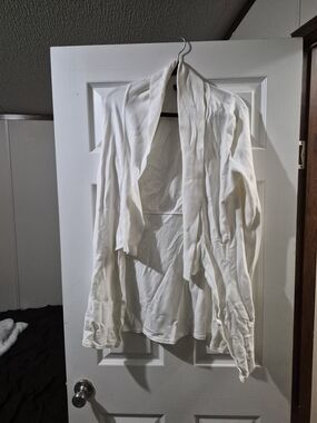 White House Black Market White Open-Front Lightweight Cardigan